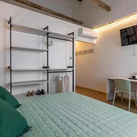 La Piazza Maison d'hôtes 3*