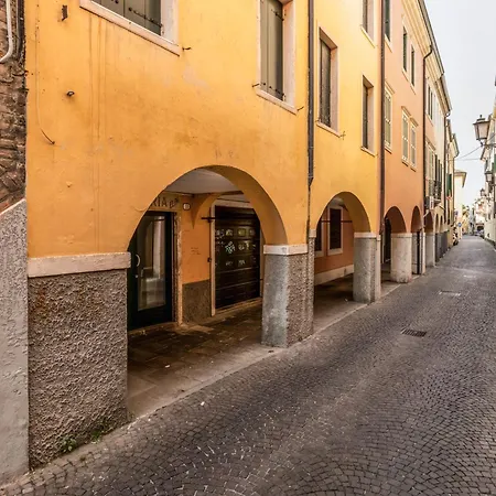 La Piazza Gæstehus 3*