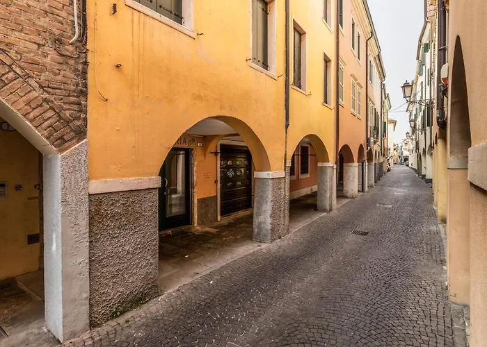 La Piazza Vendégház 3*